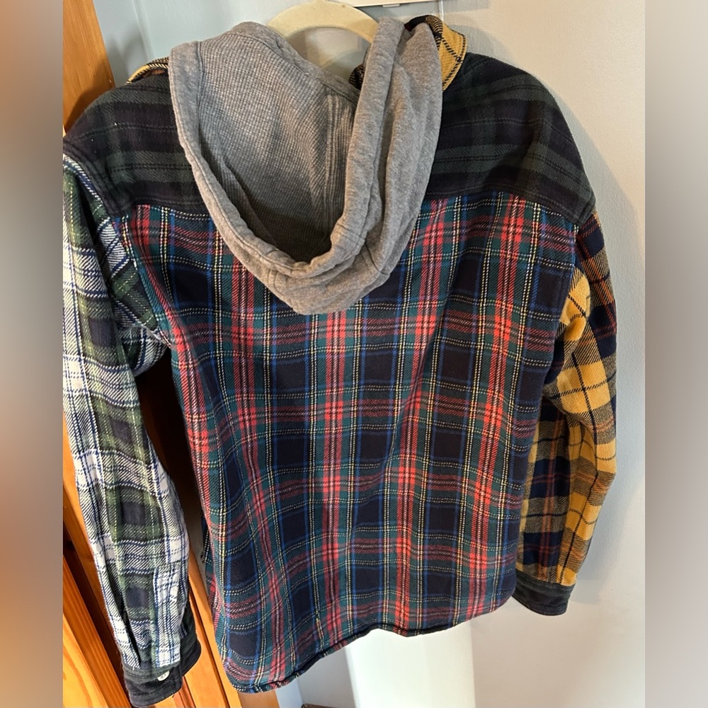 Heavy duty, worn in, vintage hooded flannel.  Adult size Small. - Picture 2 of 10